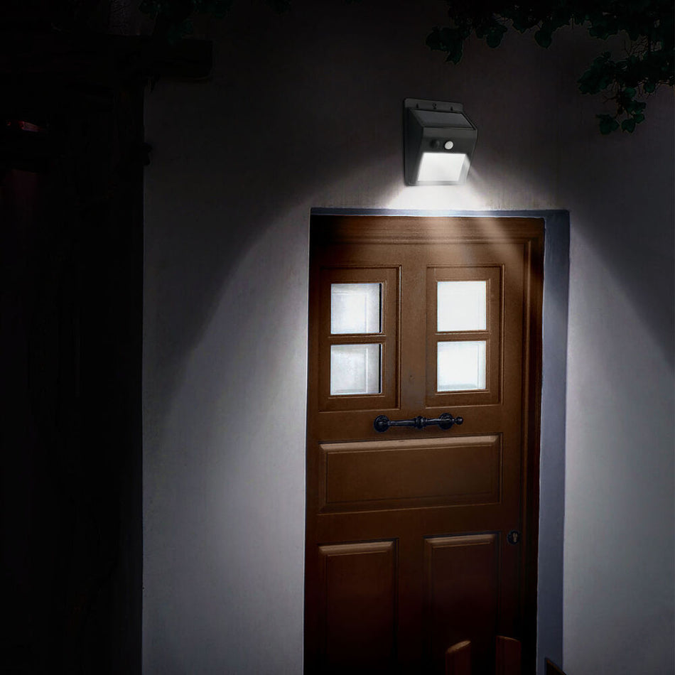 Solarna LED zidna svjetiljka WS105 sa senzorom