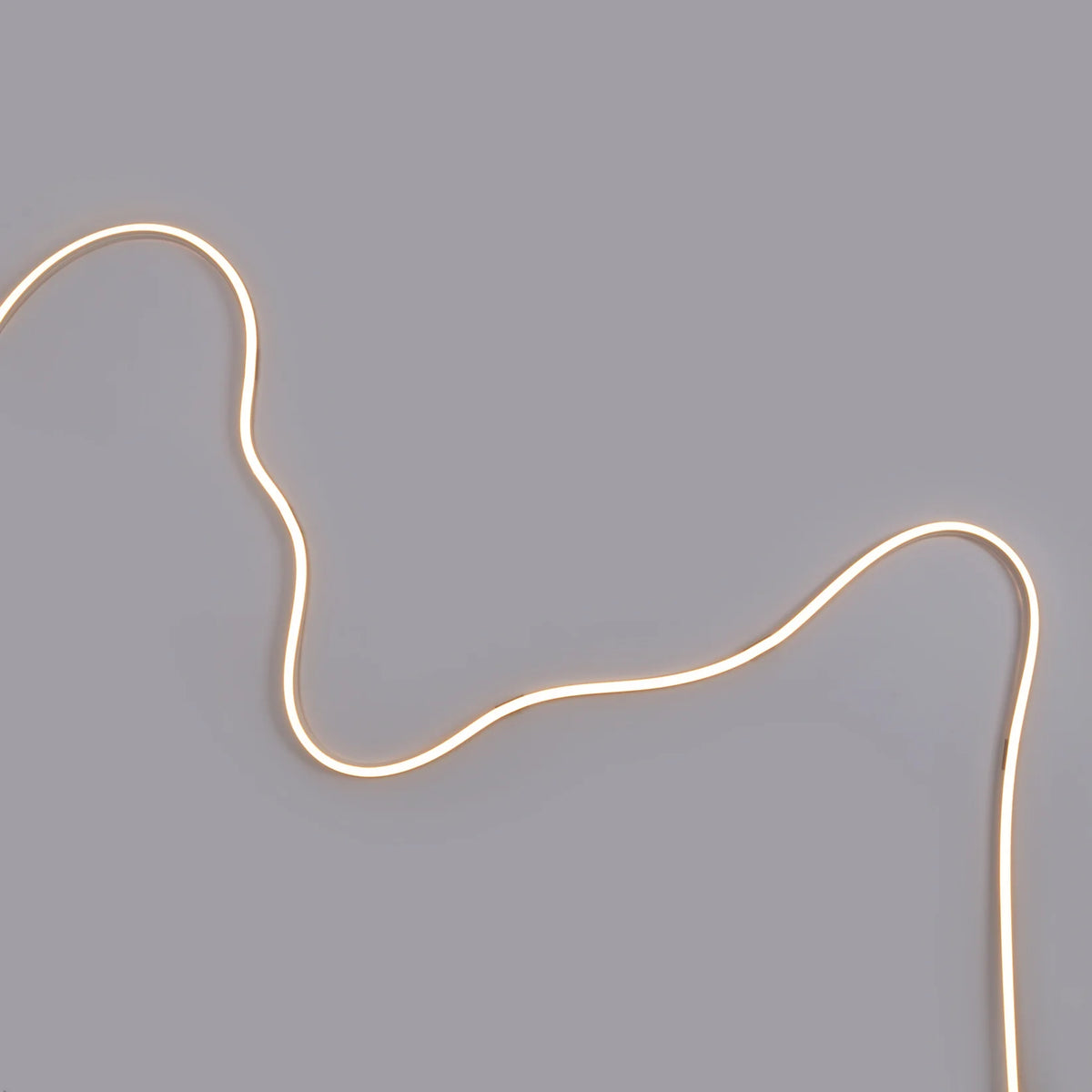 led neon flex rasvjeta na zidu