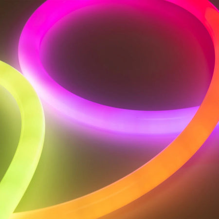 led neon flex rasvjeta rgb ic - slika iz bliza