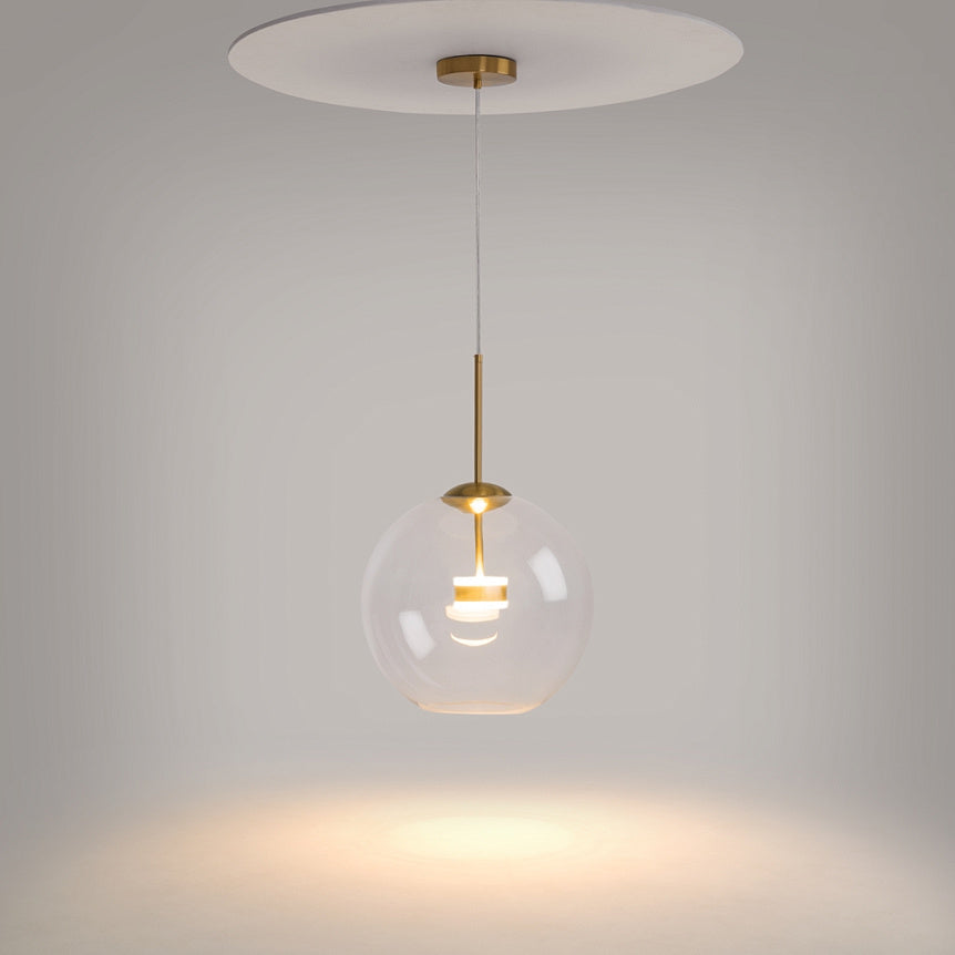 maytoni cometa visilica zlatne boje - prikaz kako svjetli toplom bojom svjetla 3000K