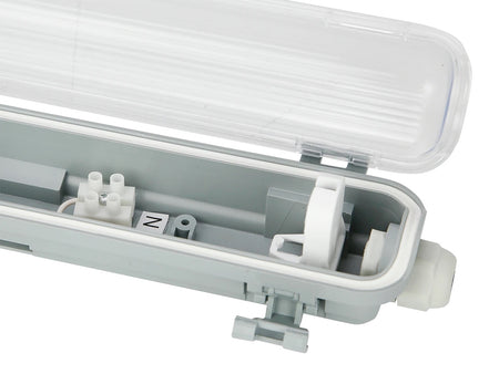 led vodotijesna lampa 150 cm dužine za 1 led cijev - slika unutrašnjosti lampe