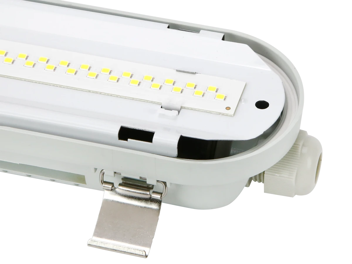 led rasvjeta za hale prikaz unutrašnjosti svjetiljke sa led diodama snage 80w
