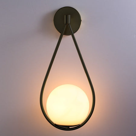 zidne lampe unutarnje crne boje koje svjetle