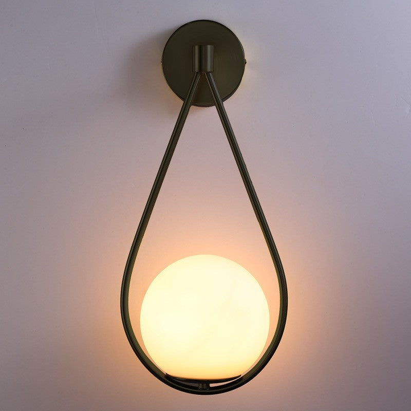 zidne lampe unutarnje crne boje koje svjetle